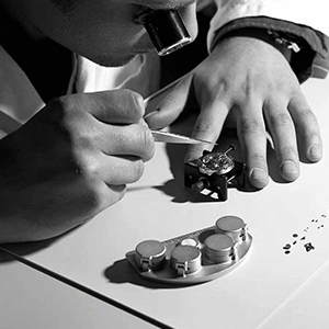 依波路手表受潮的原因最可能是哪些？